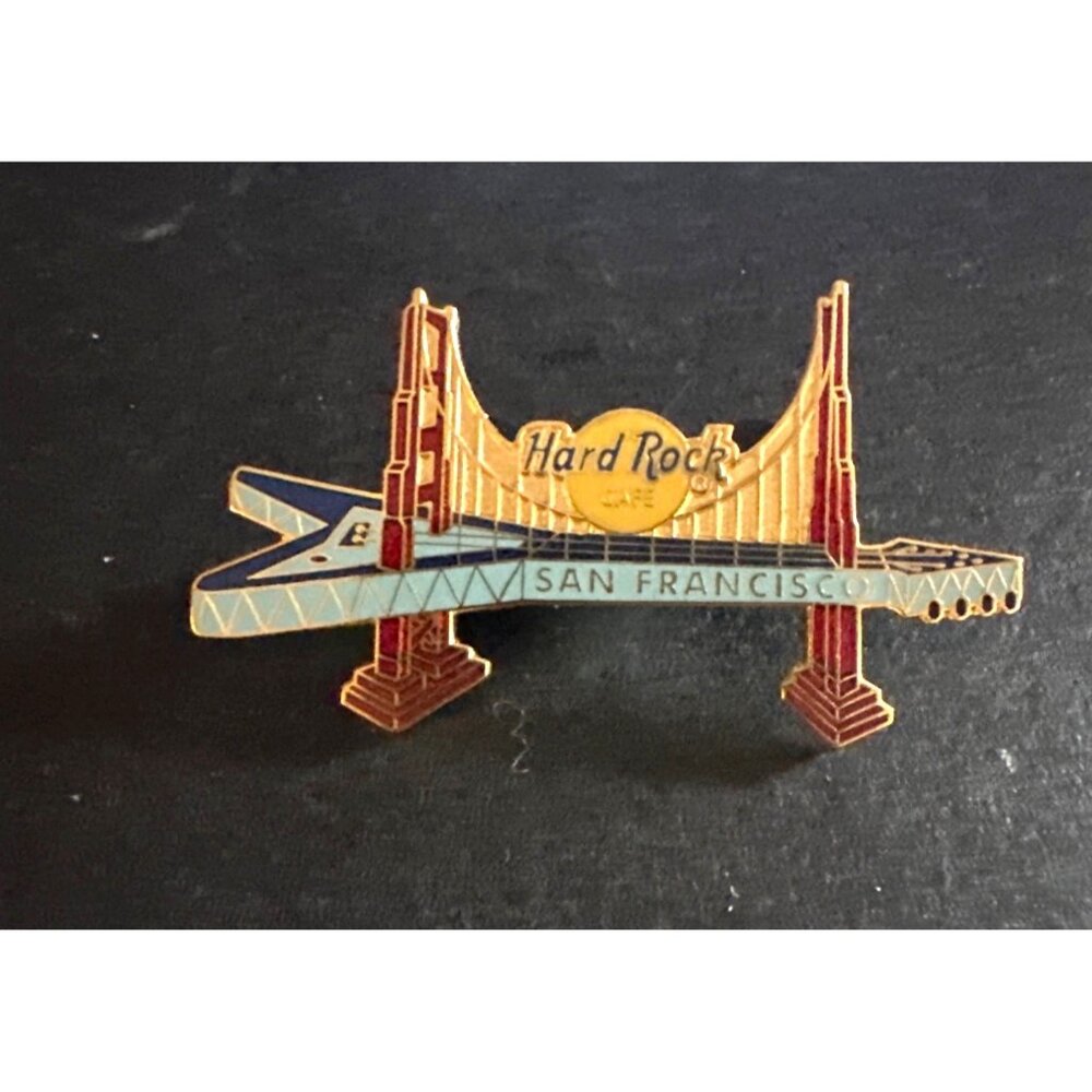 Hard‎ Rock Cafe San Francisco Golden Gate Bridge Collectible Pin